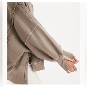 We The Free Camden Sweatshirt in Dolphin, Size XS